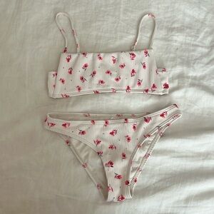 NWOT Billabong bikini set